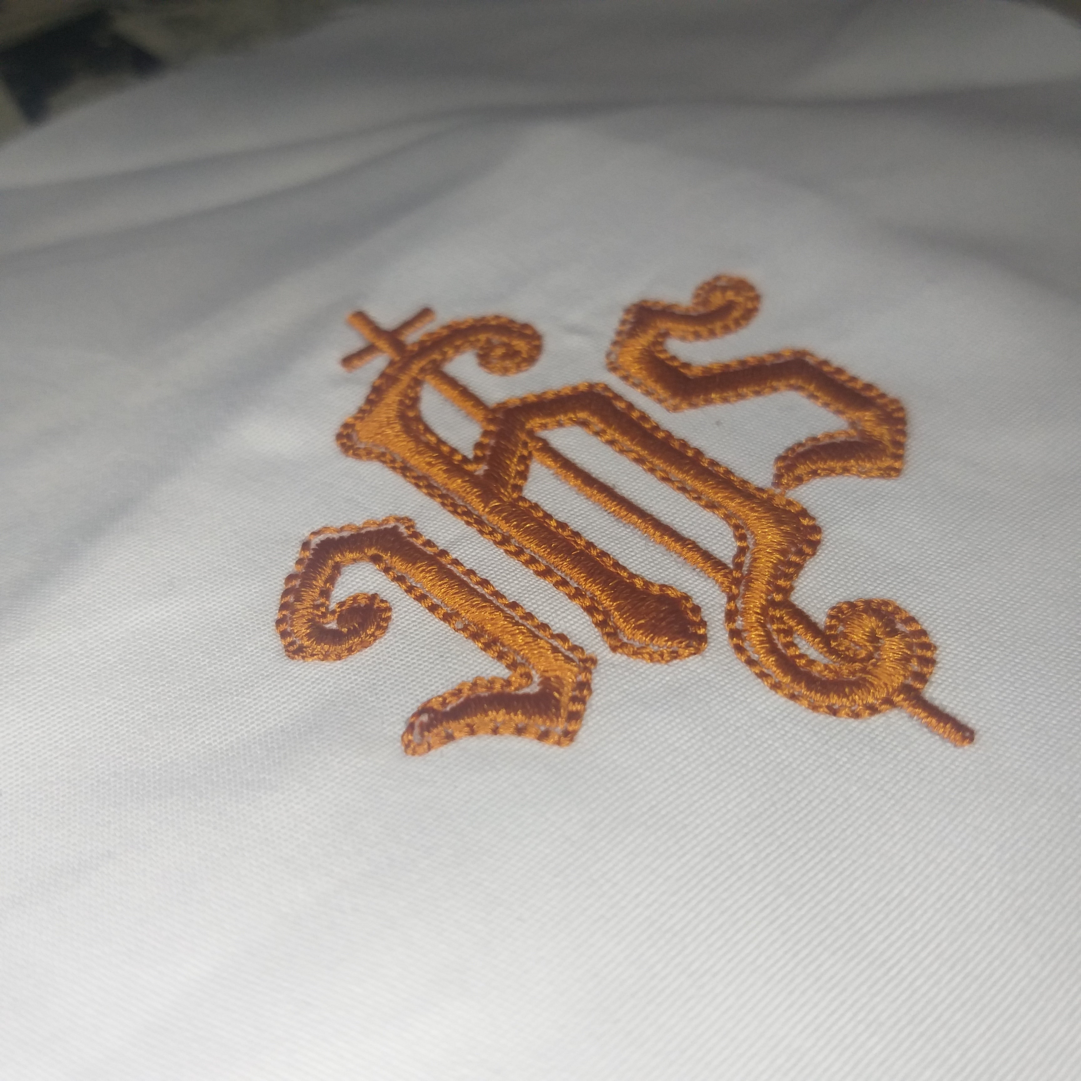 JHS Religioso IHS - Diseño de Bordado