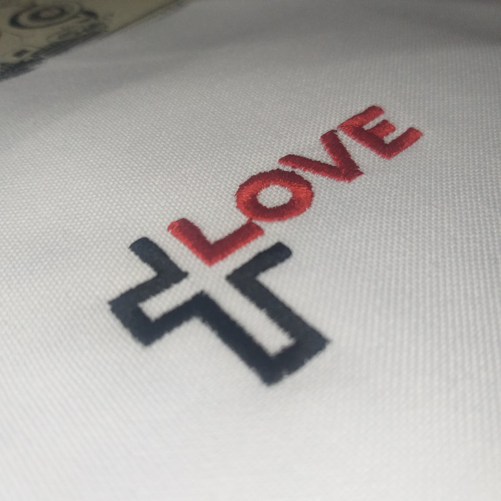 Cruz Cristiana de Amor - Diseño de Bordado a Máquina