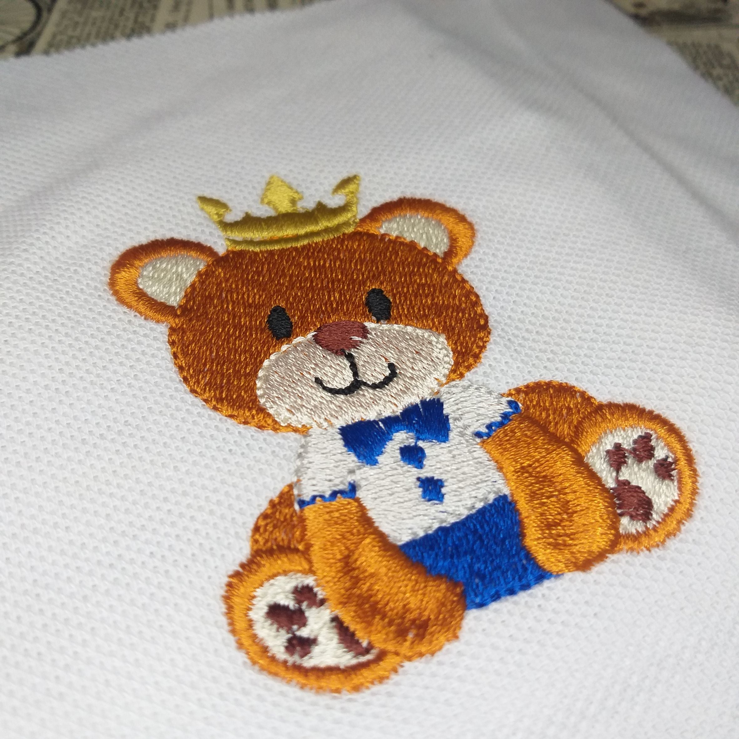 Sitting Baby Teddy Bear with Crown - Machine Embroidery Design