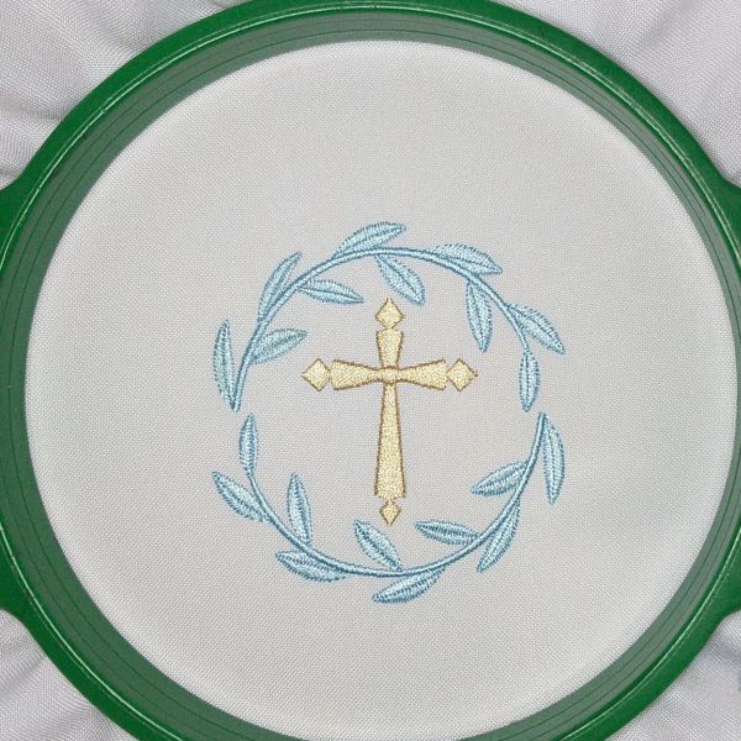 Cross with Wreath - Embroidery Design