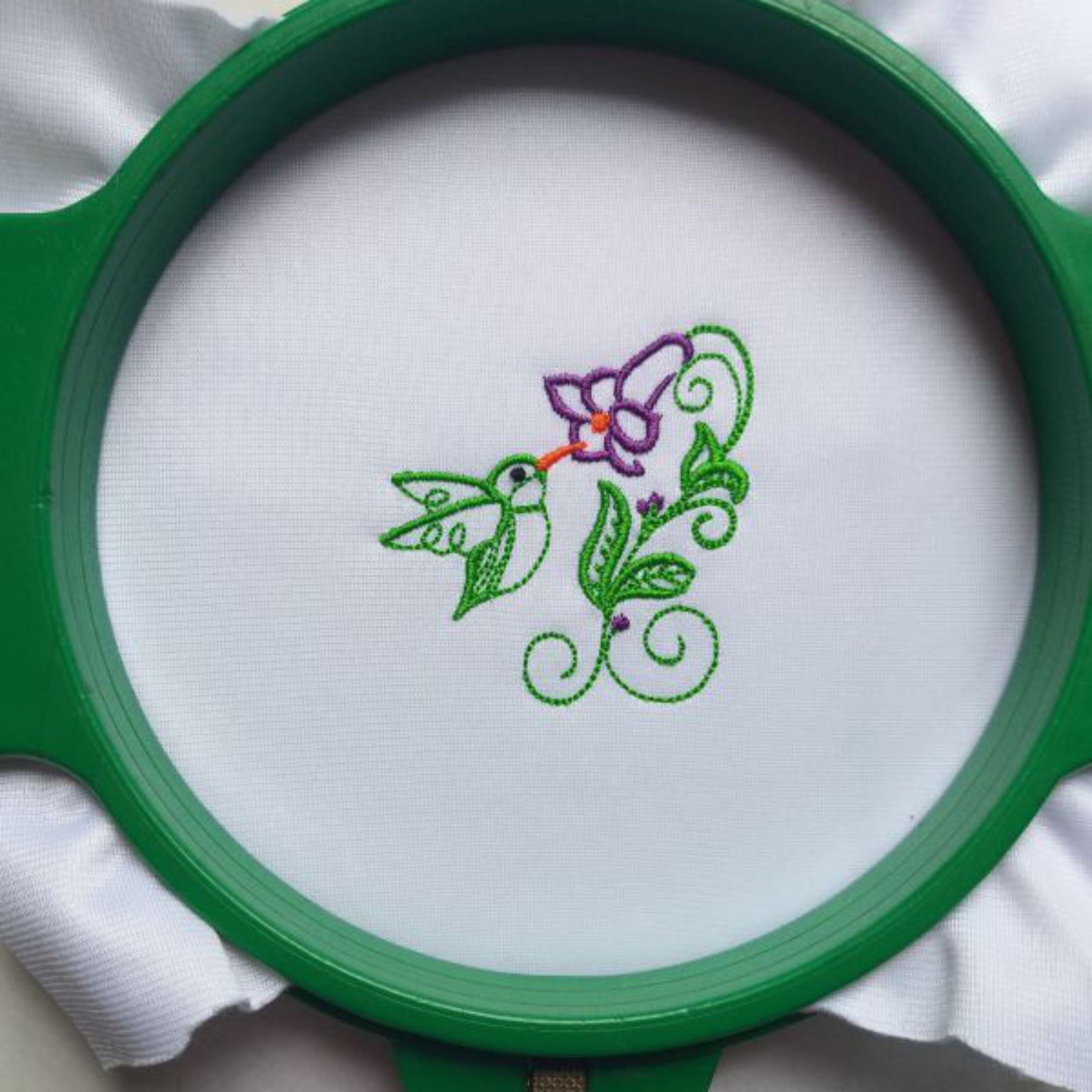 Hummingbird and Flower - Machine Embroidery Design