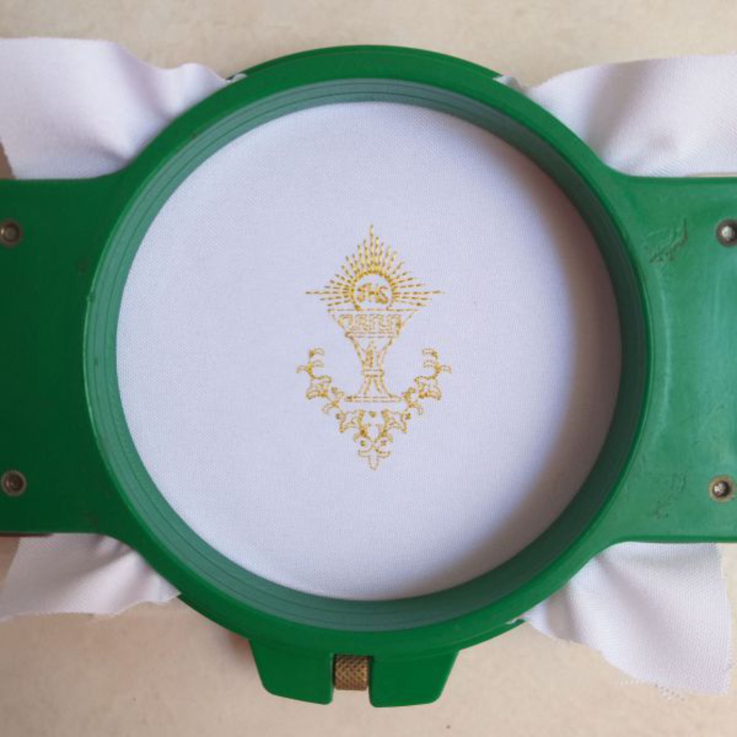 JHS Religioso IHS Contorno Máquina - Diseño de Bordado