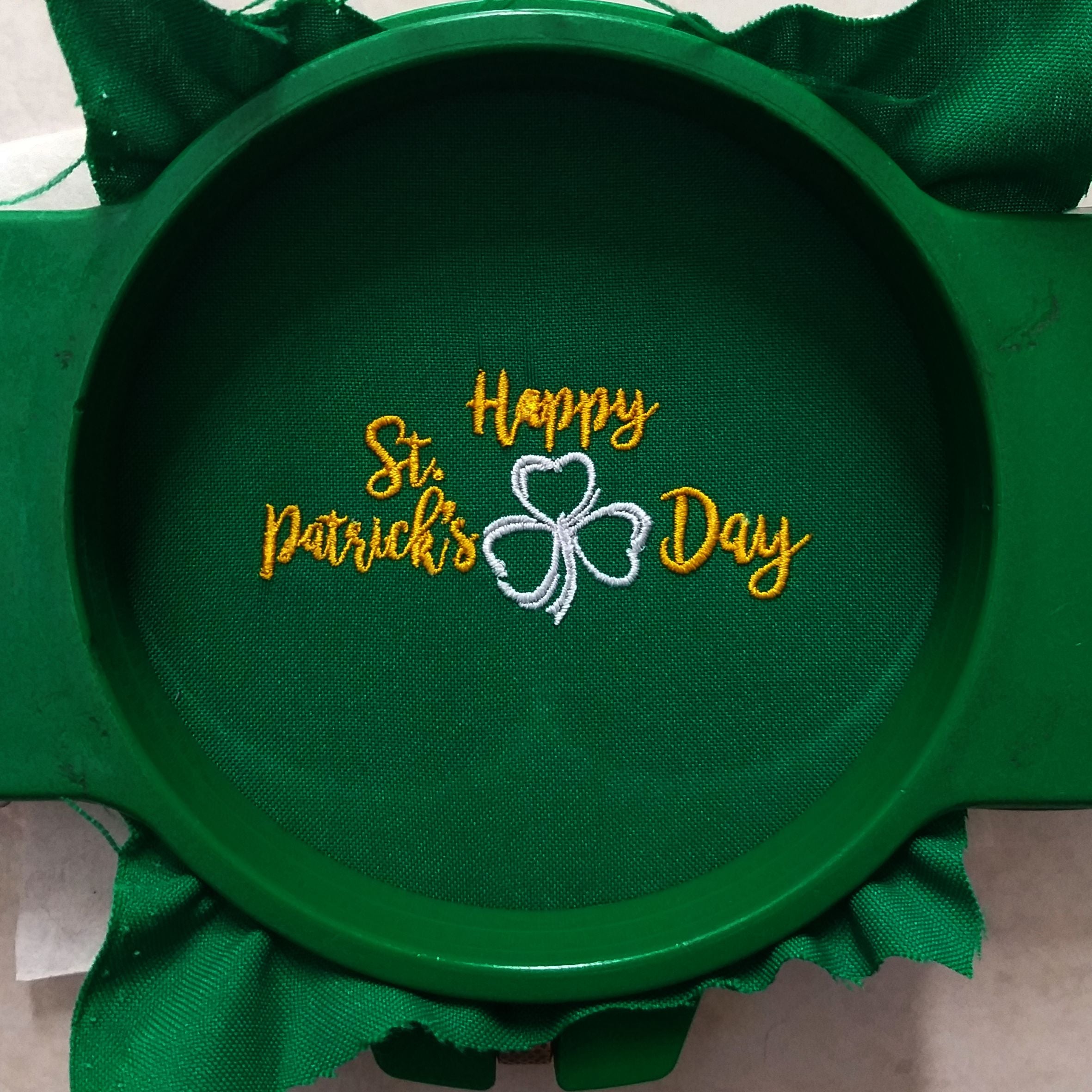 Happy Saint Patrick's Day Text, with Green Clover in Silhouettes - Machine Embroidery Design