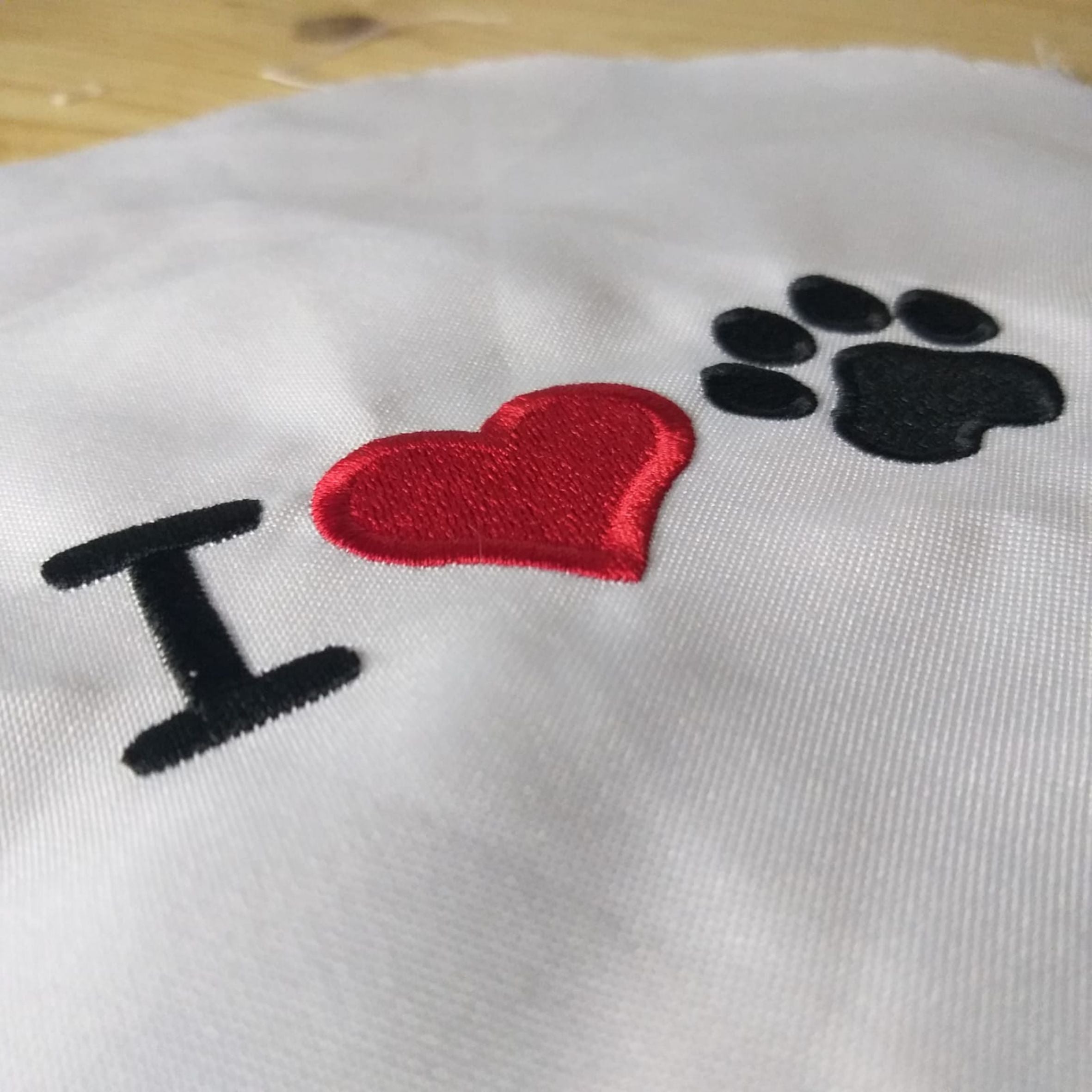 I Love my Dog -  Pet Lover - Paw - Embroidery Design