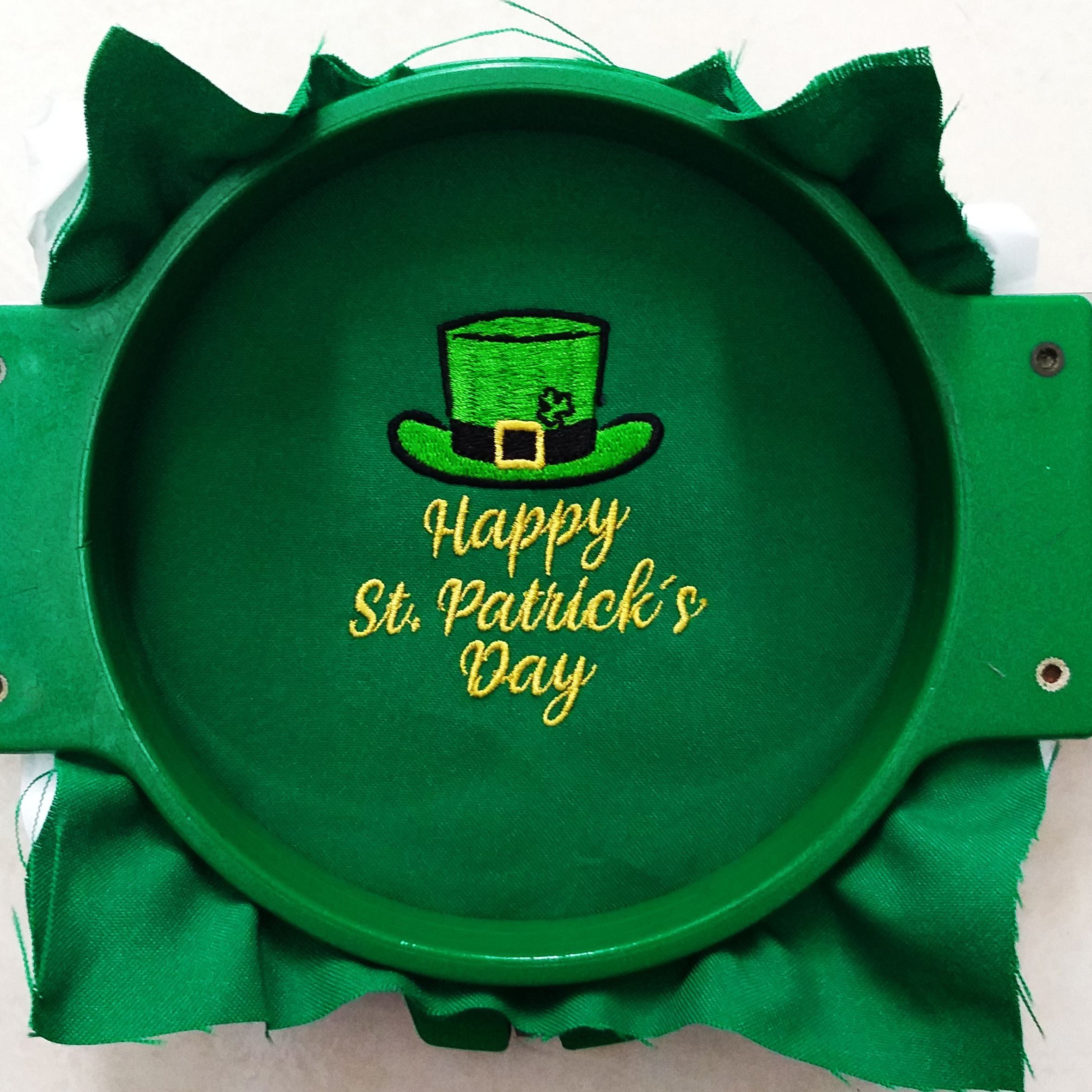 Green Top Hat and a Clover - Text Happy Saint Patrick's Day - Machine Embroidery Design