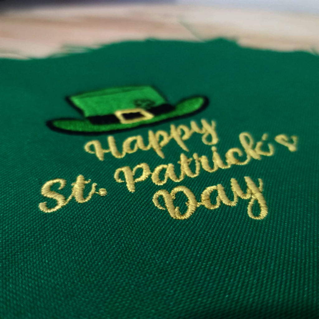 Green Top Hat and a Clover - Text Happy Saint Patrick's Day - Machine Embroidery Design