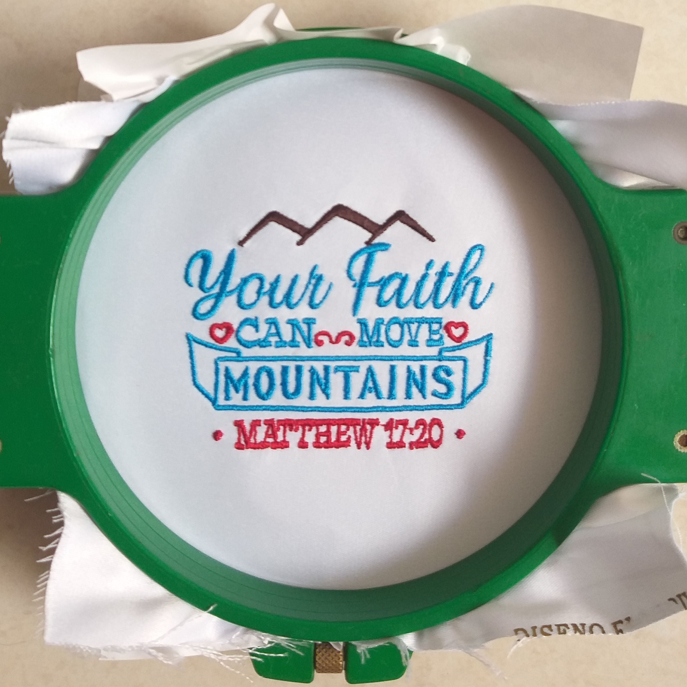 Tu fe puede mover montañas - Diseño de bordado
