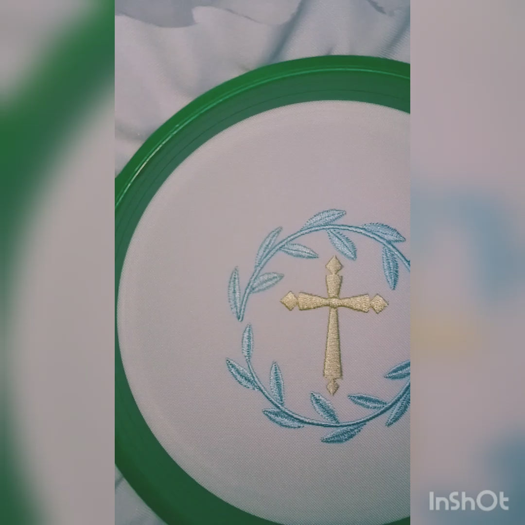 Cross with Wreath - Embroidery Design