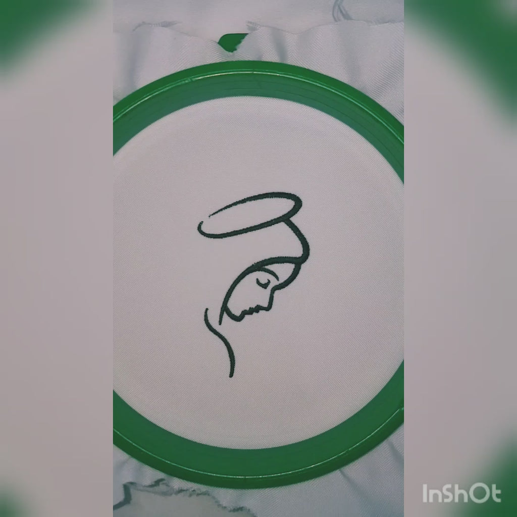 Virgen María - Diseño de Bordado